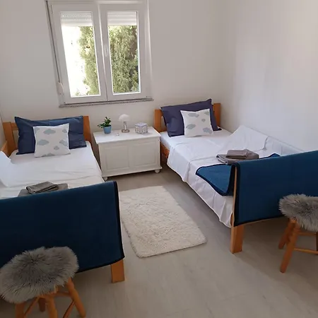 Sunny Family Apartment *