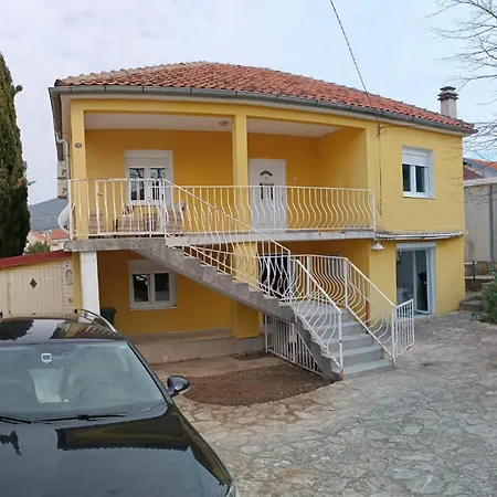Apartment Sunny Family Gornji Karin
