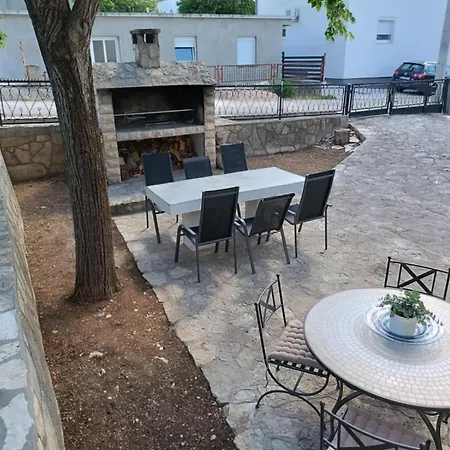 Apartman Sunny Family Gornji Karin