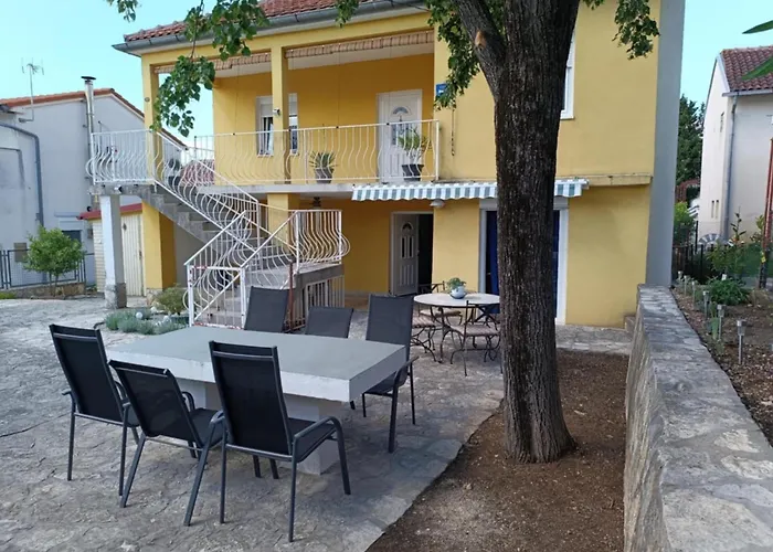 Sunny Family Apartman Gornji Karin